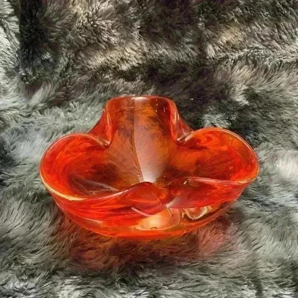 Vintage  Orange Art Glass Bowl - Picture 12 of 16